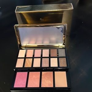 NIB LANCÔME HOLIDAY 2022 FACE AND EYE PALETTE